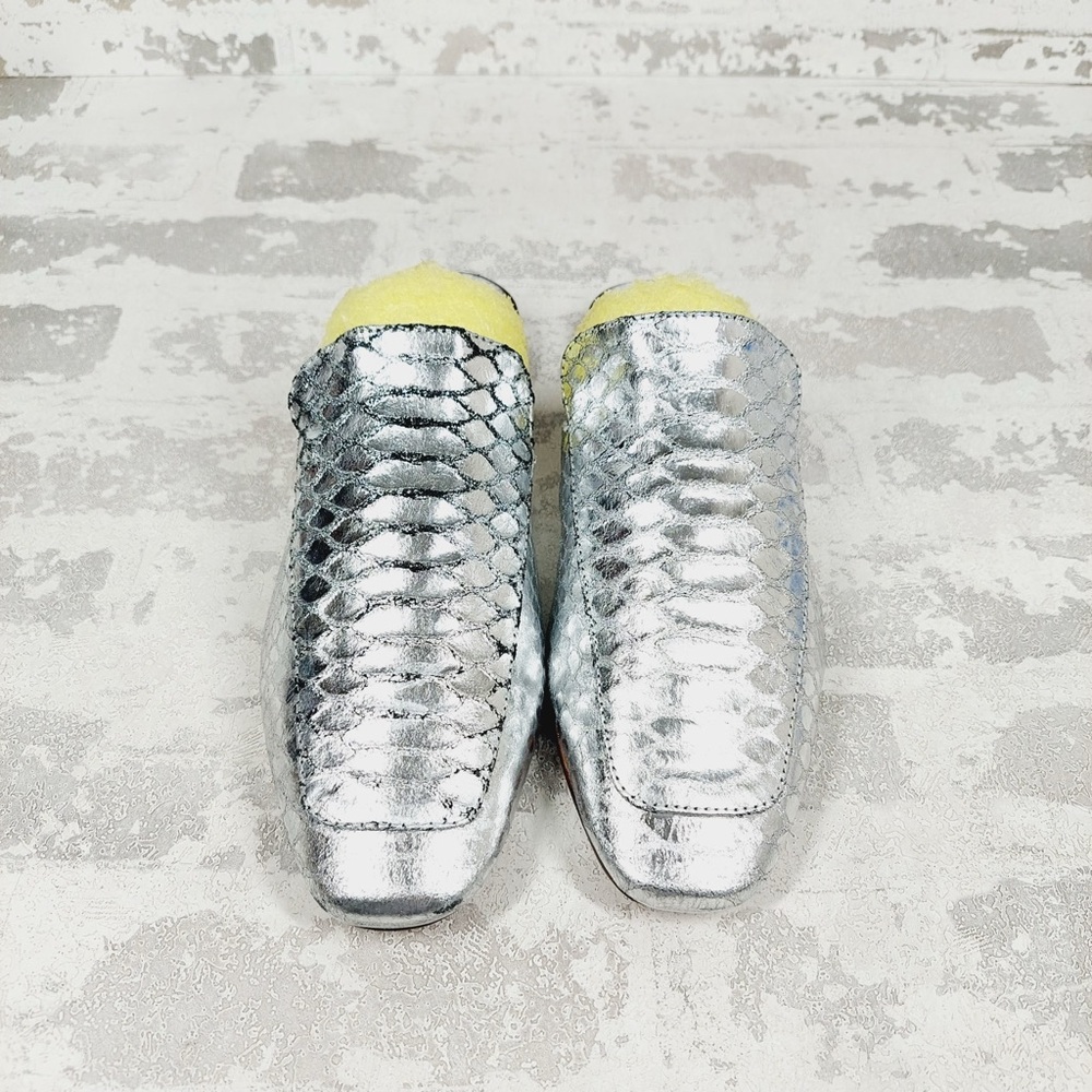 NEW 42 GOLD Mule Women 6.5 Silver Snakeskin Leather Retro Chic Slide A817